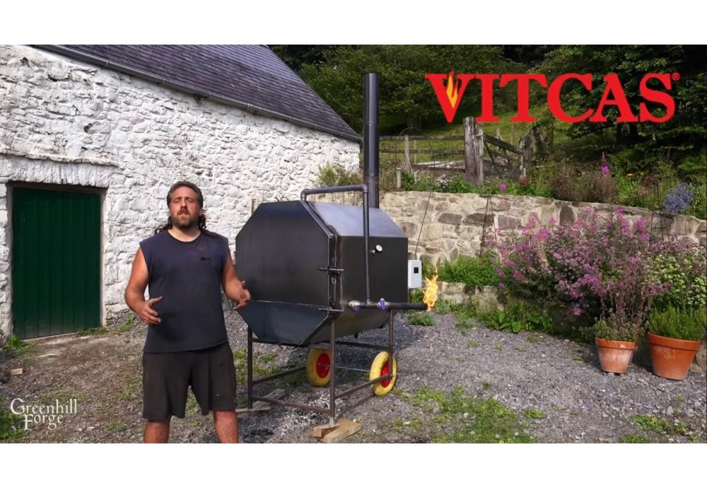 Vitcas i YouTube-byggeri af trægasgenerator til off-grid-energi